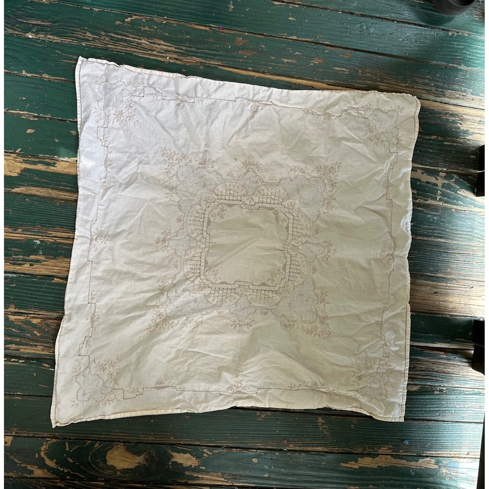 Vintage Square Off White Embroidered Lace Floral Tea Tablecloth 32x32